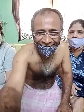 Snapshot of HoneyHush chatting on 03/12/26, 09:37 HoneyHush online show from 03/12/26, 09:37