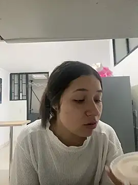 Snapshot of DULCE_MARIA_EF chatting on 02/01/26, 08:40 DULCE MARIA EF online show from 02/01/26, 08:40