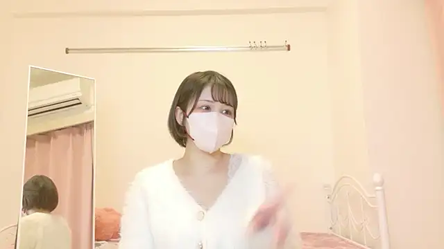 rinachan  v online show from 02/03/26, 11:37