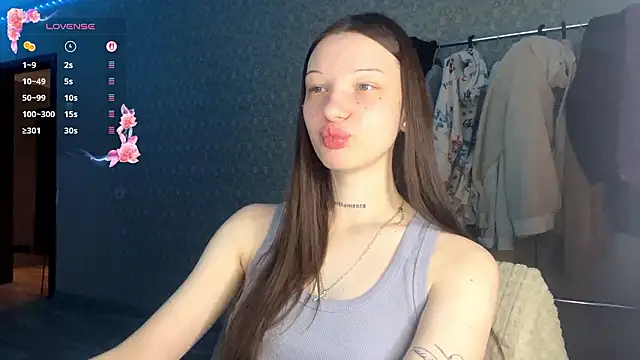 LumPetal online show from 03/03/26, 03:45