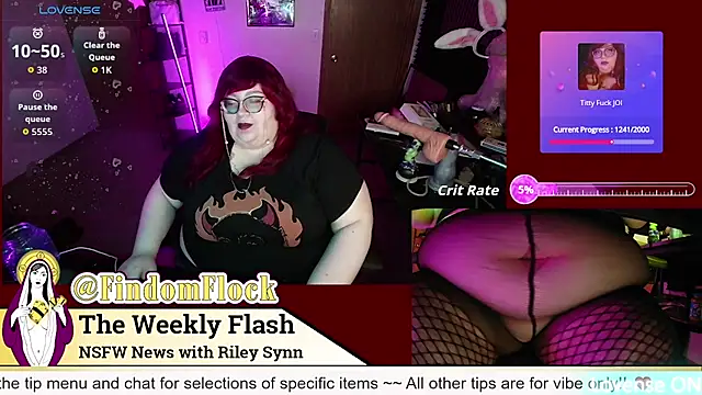 Snapshot of RileySynn chatting on 08/08/26, 03:41 RileySynn online show from 08/08/26, 03:41