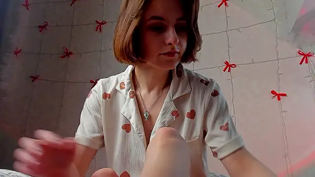 VelvetCaress online show from 02/09/26, 09:24