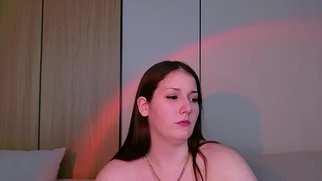 Snapshot of Anora_Mills chatting on 04/24/26, 05:21 Anora Mills online show from 04/24/26, 05:21