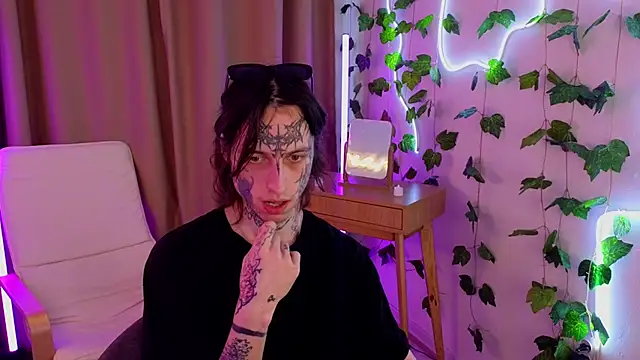 Snapshot of swagamee chatting on 04/01/26, 03:31 swagamee online show from 04/01/26, 03:31