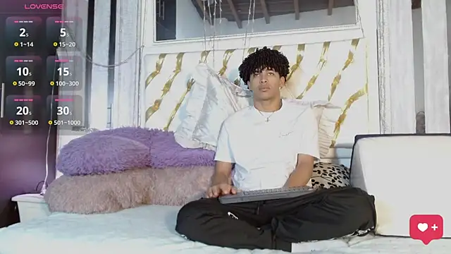 ian smith  online show from 04/01/26, 11:44