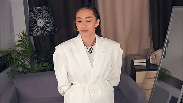 DeliaPesta online show from 02/02/26, 04:27