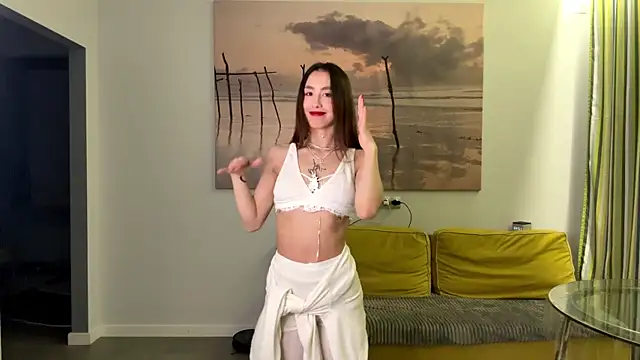 DeliaPesta online show from 02/10/26, 07:51