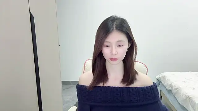 DYyyyyy-- online show from 03/12/26, 12:11