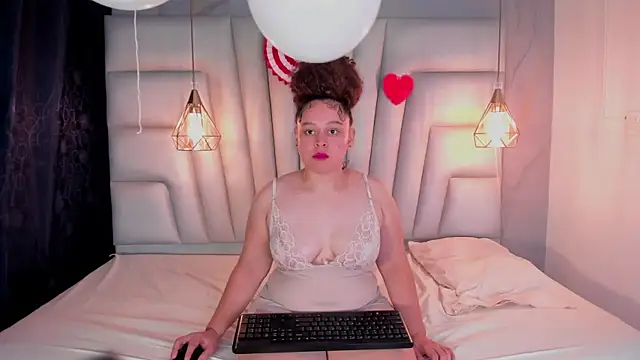 IrinaVoshh  online show from 02/10/26, 08:02