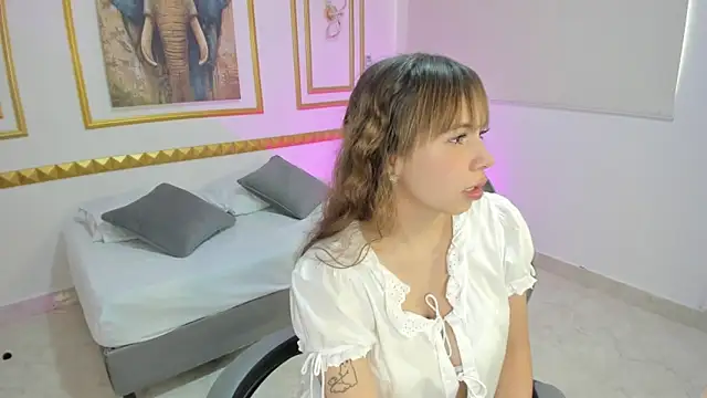 milaack  online show from 02/26/26, 07:46