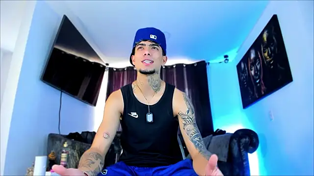 Snapshot of miguel_aguirre_ chatting on 02/05/26, 01:16 miguel aguirre online show from 02/05/26, 01:16