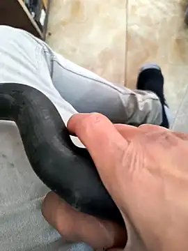 Snapshot of Castrol1289 chatting on 02/04/26, 08:09 Castrol1289 online show from 02/04/26, 08:09