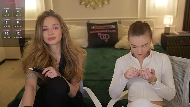 Snapshot of Zlata_Sky chatting on 02/19/26, 03:52 Zlata Sky online show from 02/19/26, 03:52