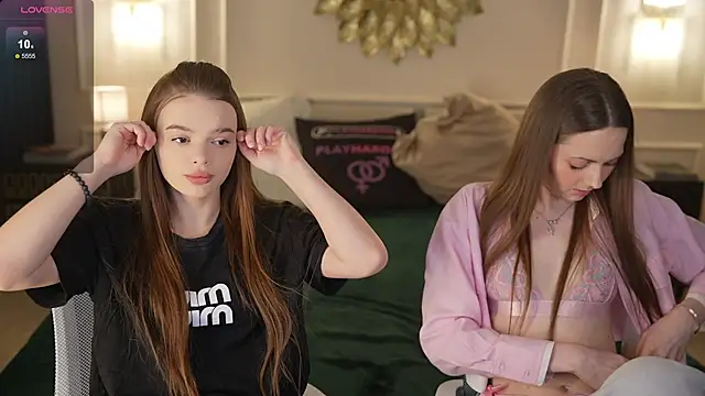 Snapshot of Zlata_Sky chatting on 02/23/26, 03:42 Zlata Sky online show from 02/23/26, 03:42