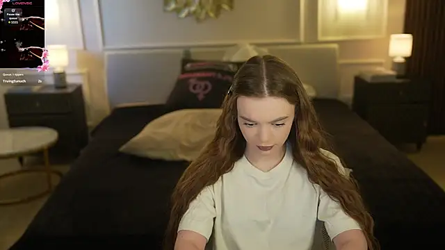 Snapshot of Zlata_Sky chatting on 04/11/26, 02:43 Zlata Sky online show from 04/11/26, 02:43