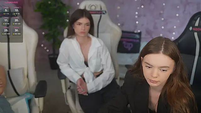 Snapshot of Zlata_Sky chatting on 07/28/26, 06:53 Zlata Sky online show from 07/28/26, 06:53