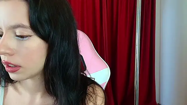 LunaAllure online show from 02/11/26, 03:28