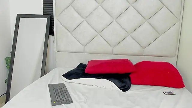 Layla Charlotte online show from 02/03/26, 02:53