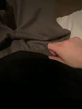 Snapshot of zo-19cm chatting on 02/01/26, 10:30 zo-19cm online show from 02/01/26, 10:30