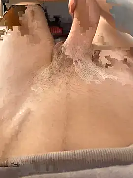 Snapshot of zo-19cm chatting on 03/13/26, 03:18 zo-19cm online show from 03/13/26, 03:18