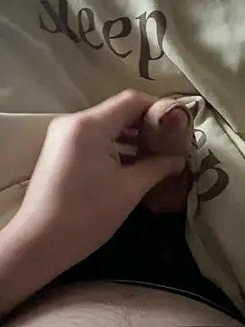 twankletoes1234 online show from 04/14/26, 06:30