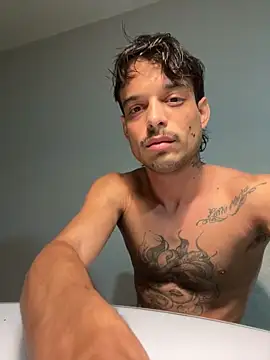 Snapshot of ruffvip chatting on 04/16/26, 09:04 ruffvip online show from 04/16/26, 09:04