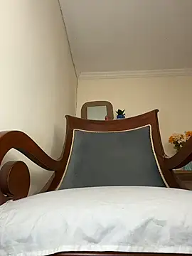 LilaRvsh online show from 03/26/26, 05:18