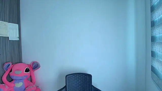 Snapshot of alys_love chatting on 07/02/26, 03:51 alys love online show from 07/02/26, 03:51