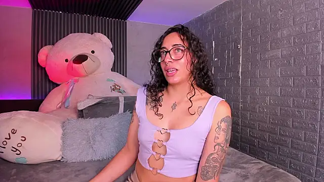 Snapshot of Magic_ivone chatting on 02/11/26, 11:59 Magic ivone online show from 02/11/26, 11:59