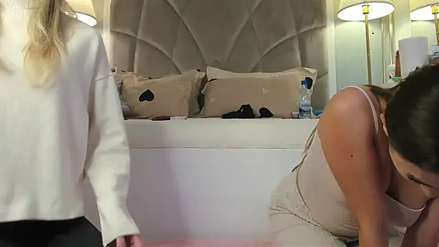 Snapshot of dariadoll chatting on 02/16/25, 10:32 dariadoll online show from 02/16/25, 10:32