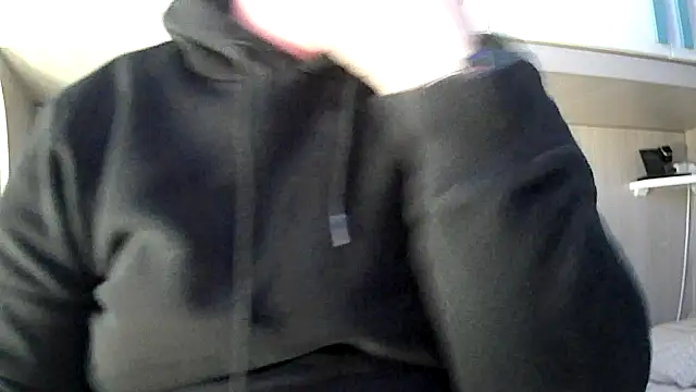 no-name15 online show from 03/21/26, 10:31