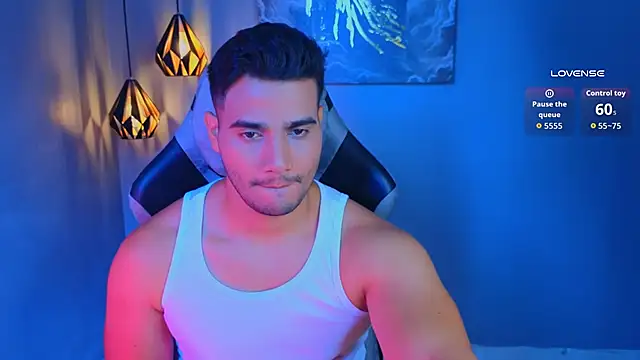 AndresRodriguez1 online show from 03/22/26, 01:58