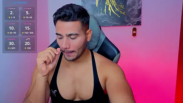 AndresRodriguez1 online show from 05/28/26, 12:57