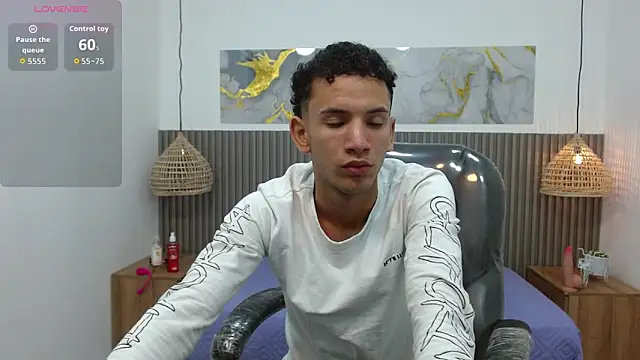 JDWhite18 online show from 02/21/26, 04:35