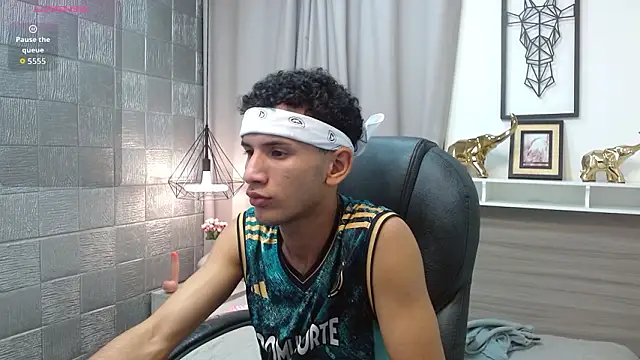 JDWhite18 online show from 03/22/26, 11:30