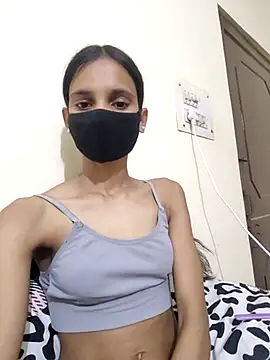 Snapshot of Nizma450 chatting on 02/28/26, 02:23 Nizma450 online show from 02/28/26, 02:23