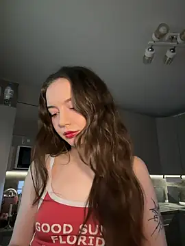 Snapshot of RollDollsi chatting on 04/09/26, 04:01 RollDollsi online show from 04/09/26, 04:01