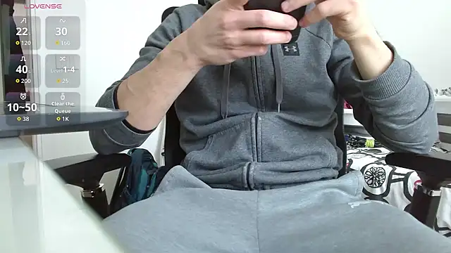 Snapshot of Luca282828 chatting on 03/06/26, 11:28 Luca282828 online show from 03/06/26, 11:28