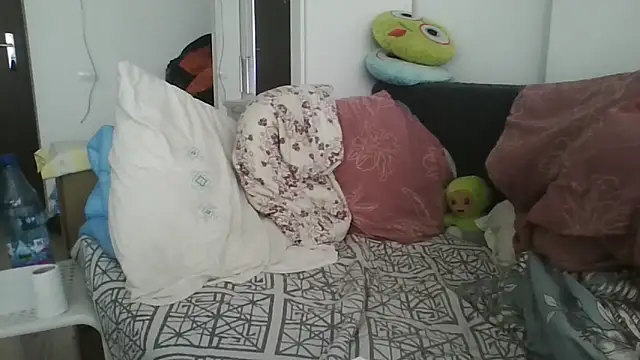 vitalik66679 online show from 04/17/26, 06:16