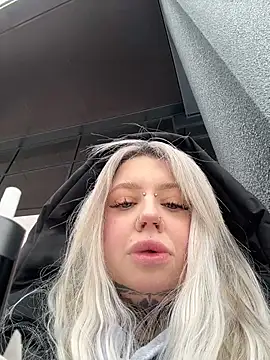 Chiibi online show from 02/16/26, 09:49