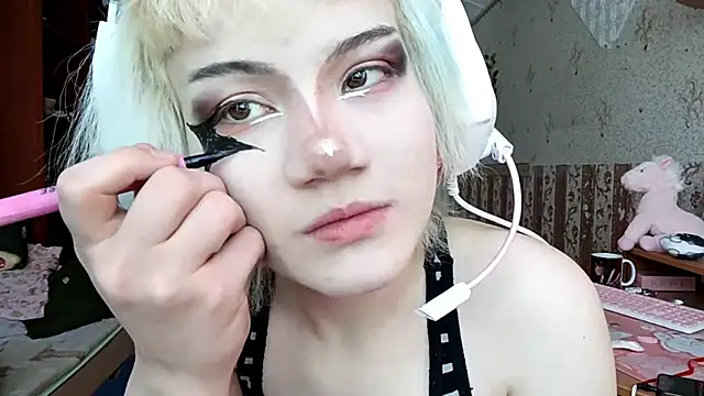 KathernSaulters online show from 03/01/26, 07:21