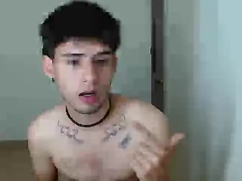 Snapshot of mike_smith03 chatting on 04/09/26, 03:17 mike smith03 online show from 04/09/26, 03:17