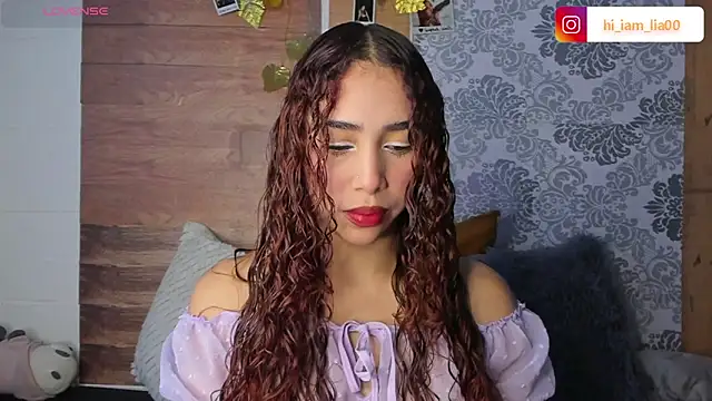 Snapshot of LiaHansson00 chatting on 03/25/26, 04:35 LiaHansson00 online show from 03/25/26, 04:35