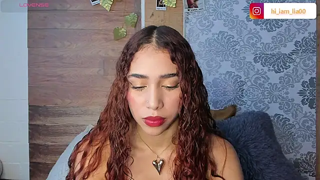 Snapshot of LiaHansson00 chatting on 04/02/26, 04:26 LiaHansson00 online show from 04/02/26, 04:26