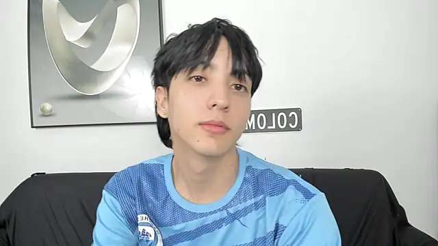 Snapshot of Steerlingxvx chatting on 04/02/26, 11:52 Steerlingxvx online show from 04/02/26, 11:52