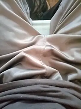 Snapshot of dallm5 chatting on 04/11/26, 10:36 dallm5 online show from 04/11/26, 10:36