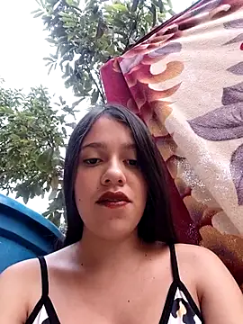 Snapshot of lachiki_plus chatting on 02/19/26, 11:39 lachiki plus online show from 02/19/26, 11:39