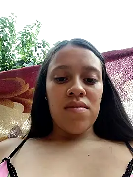 Snapshot of lachiki_plus chatting on 05/06/26, 10:26 lachiki plus online show from 05/06/26, 10:26