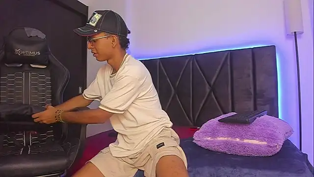 StellayDrake online show from 02/05/26, 03:27