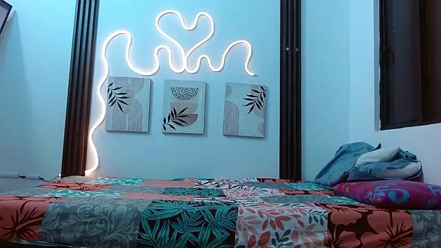 Snapshot of Miss_Merrie chatting on 02/26/26, 09:19 Miss Merrie online show from 02/26/26, 09:19